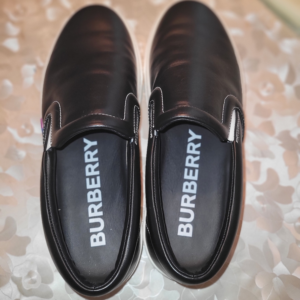 Mens shoes size 11 - Picture 3 of 11